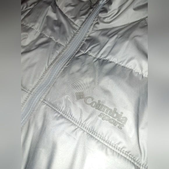 Columbia sports puffer jacket - Picture 2 of 13